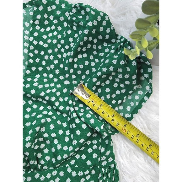 [452] New CUPSHE Green Daisy Dress - Picture 5 of 8
